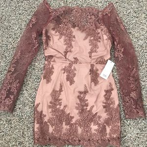 💖ROSE GOLD OFF THE SHOULDER TOBI DRESS NWT